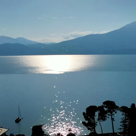 Azzurro *